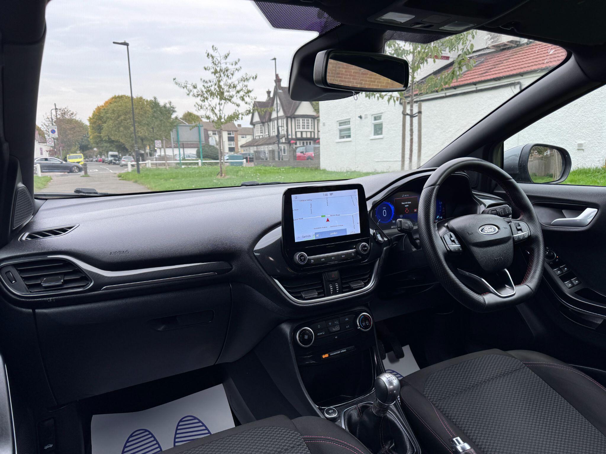 2022 Ford Puma 1.0T EcoBoost MHEV ST-Line Euro 6 (s/s) 5dr • 28,000 miles image 14