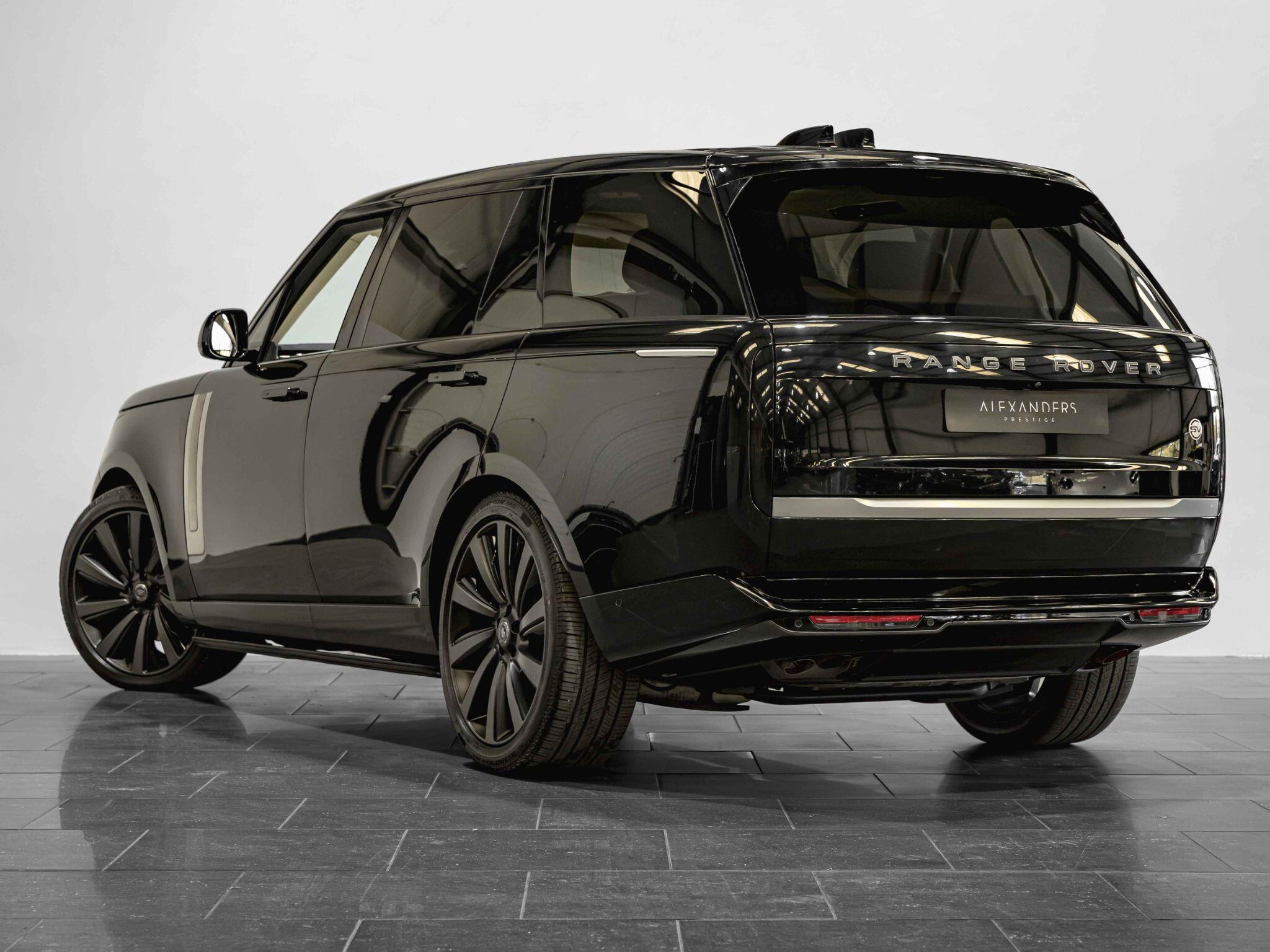 Land Rover Range Rover view 9