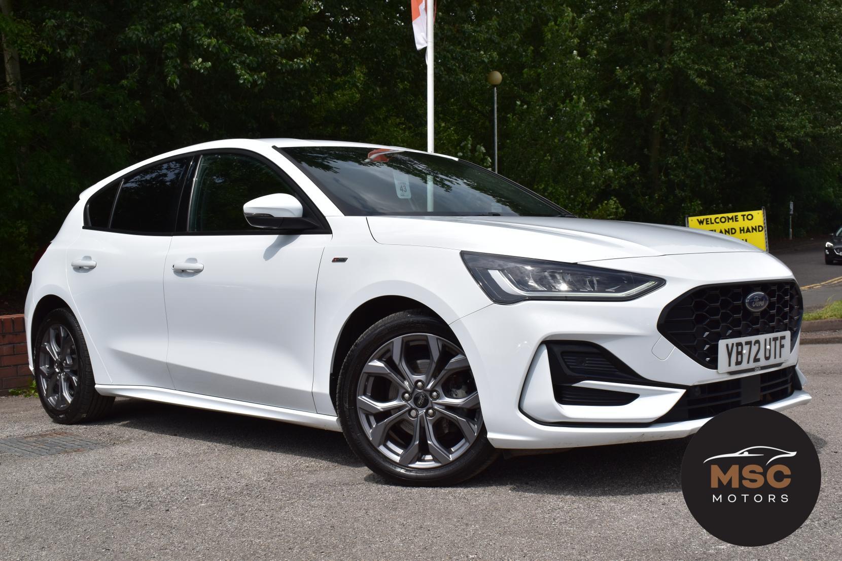 Ford Focus view 2