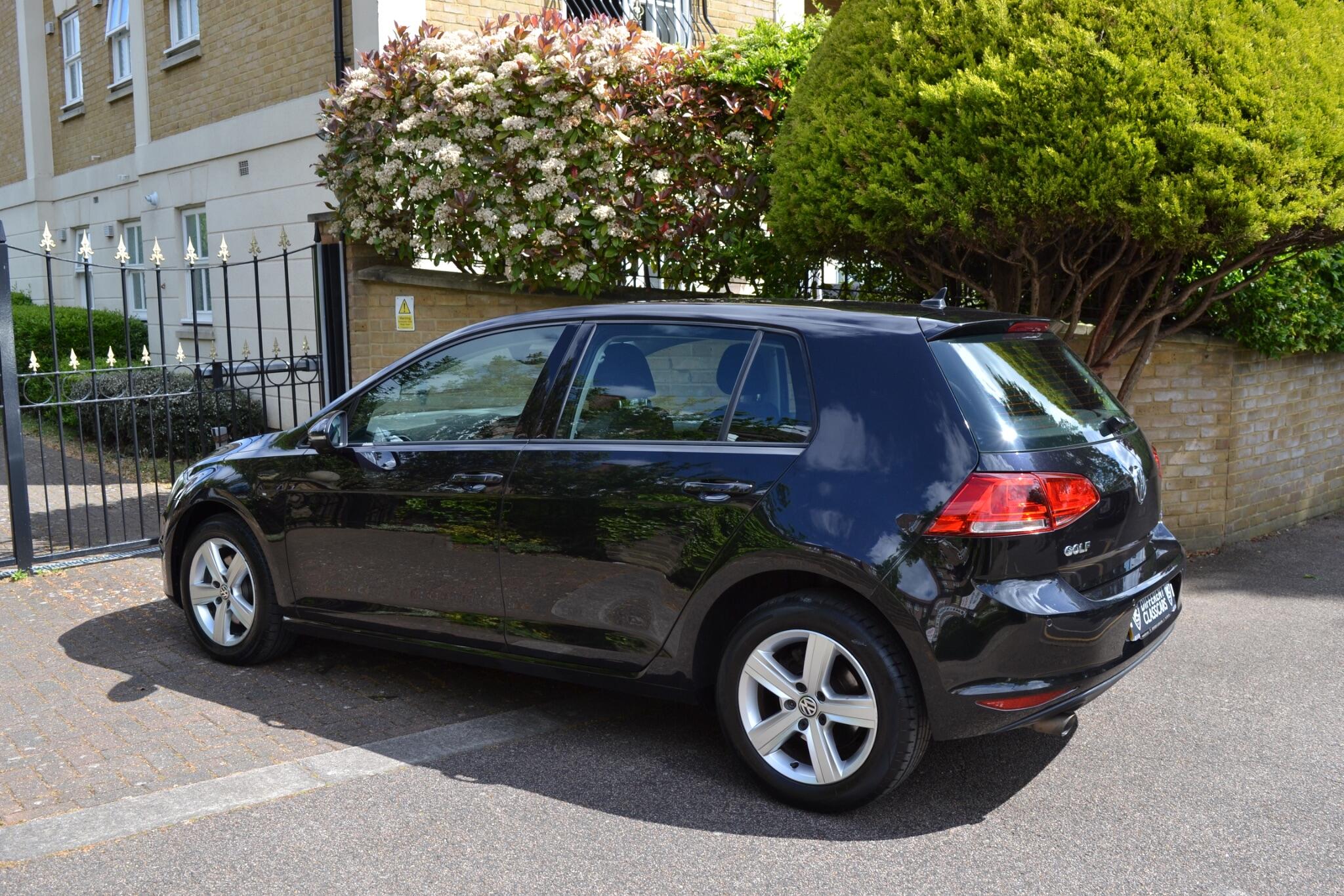 Volkswagen Golf view 32