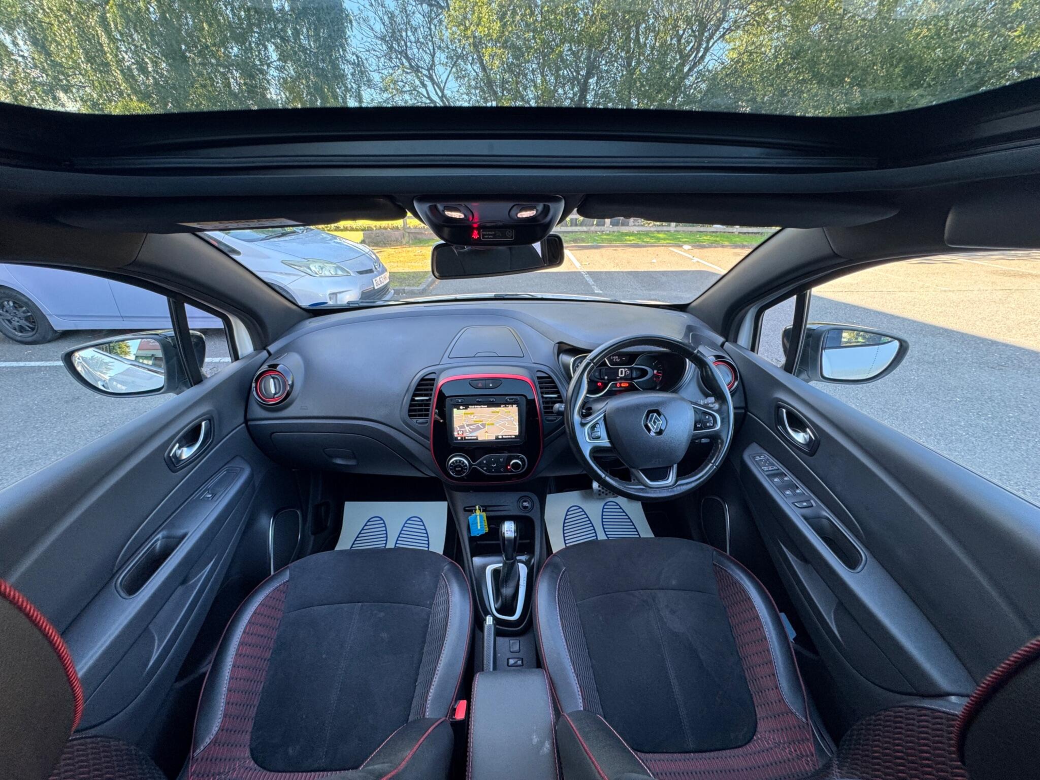 Renault Captur view 28