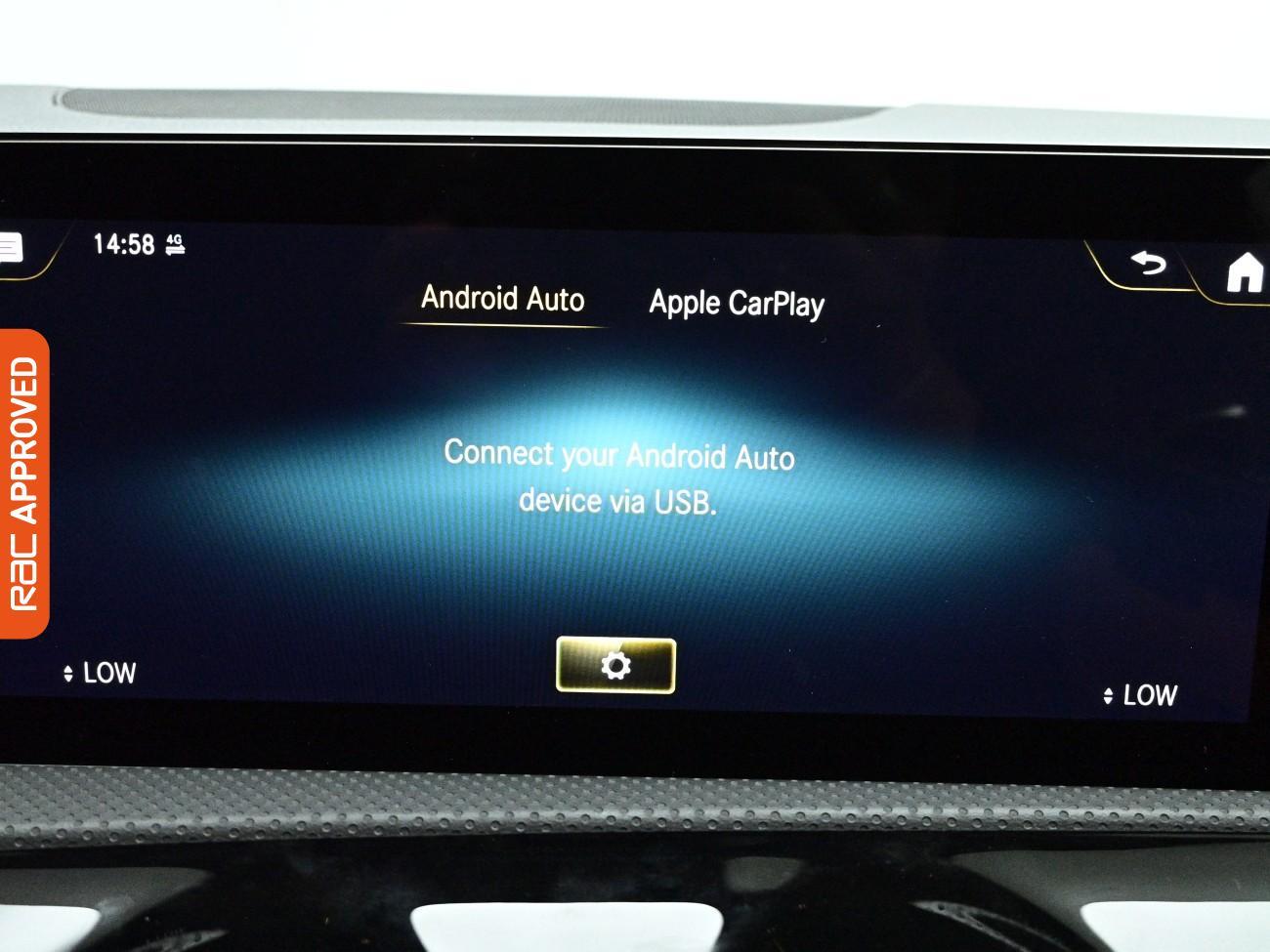 Mercedes-Benz Cla view 18