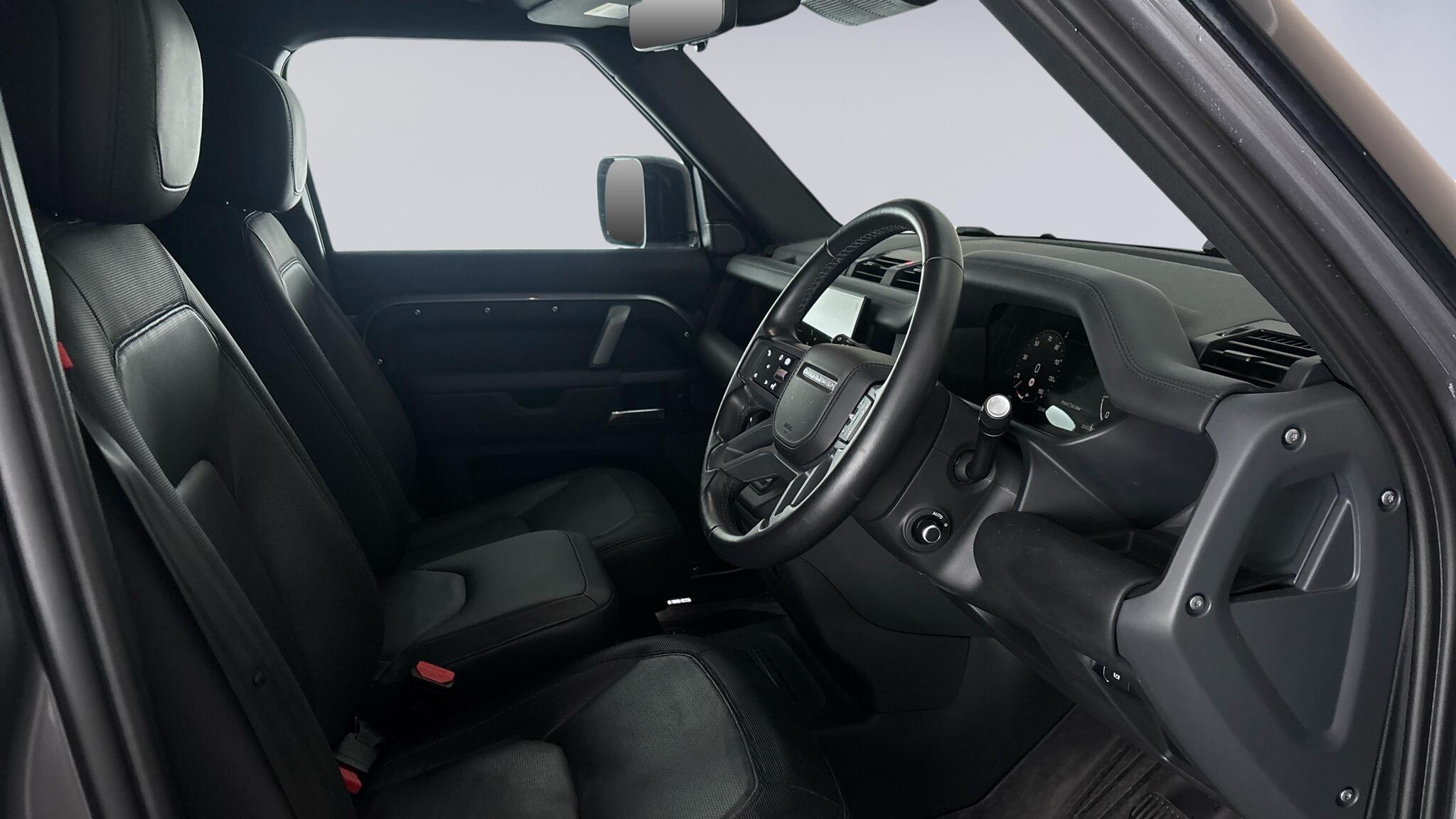 Land Rover Defender view 10