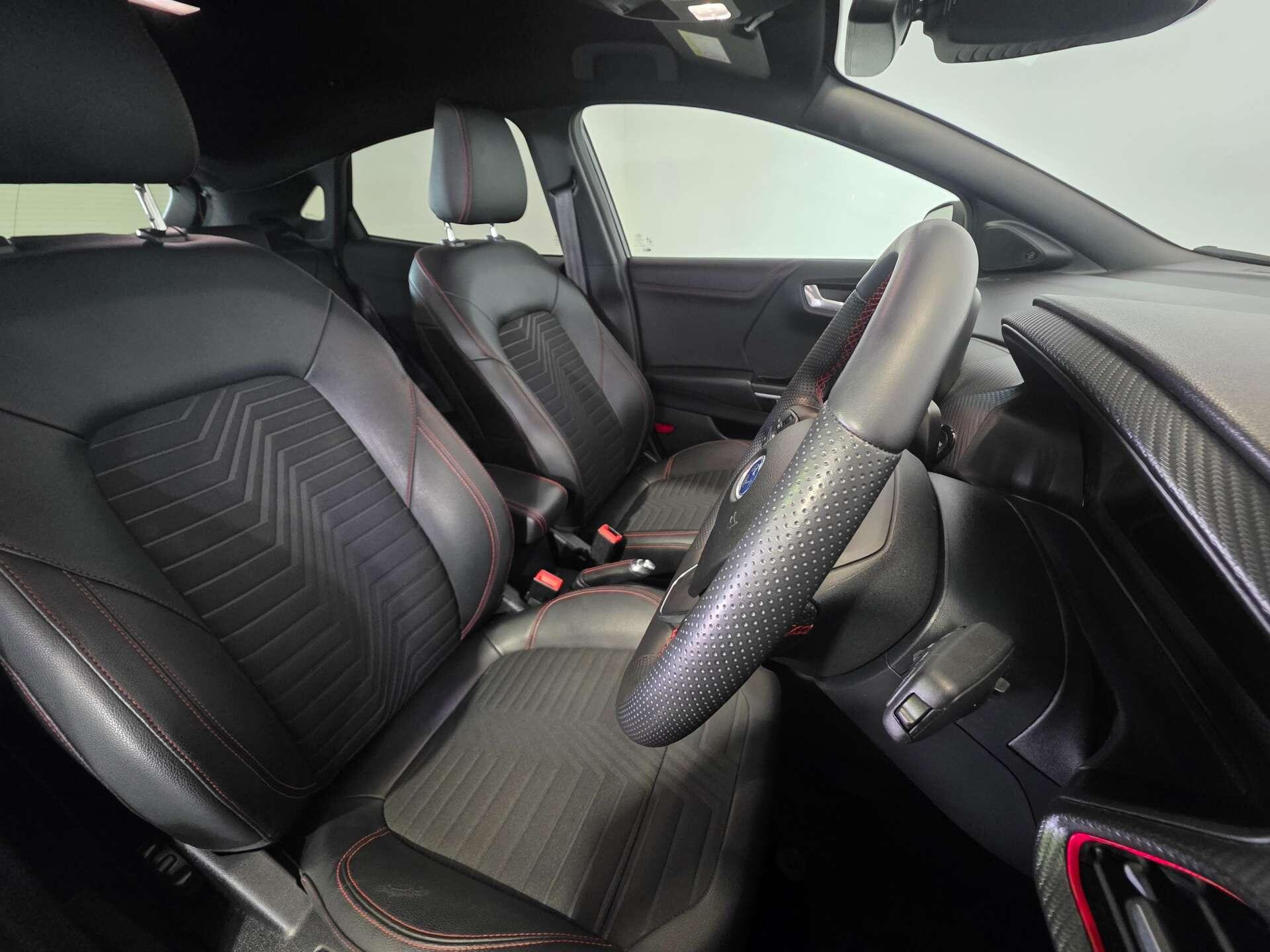 Ford Puma view 12