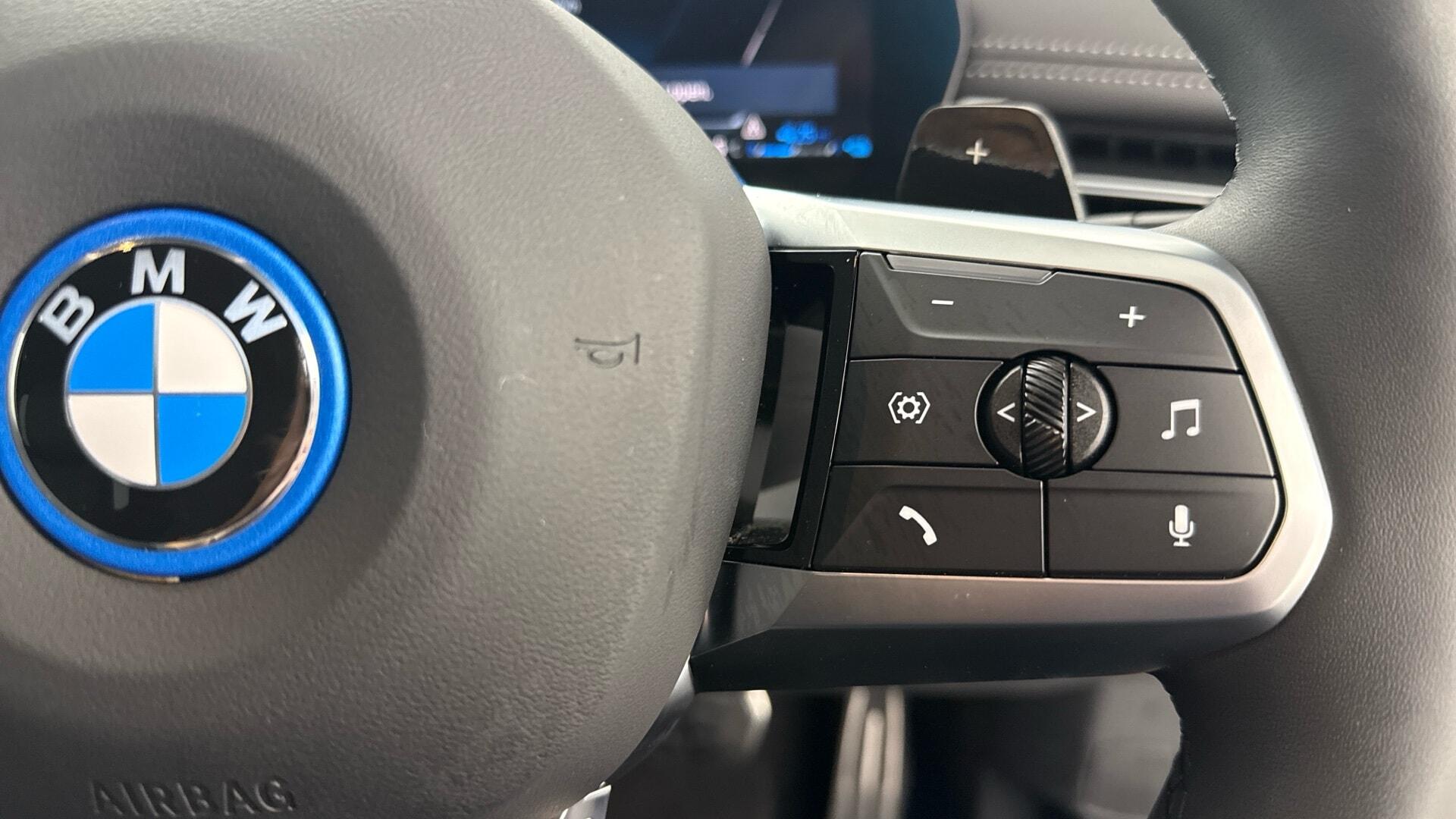 BMW X1 view 18
