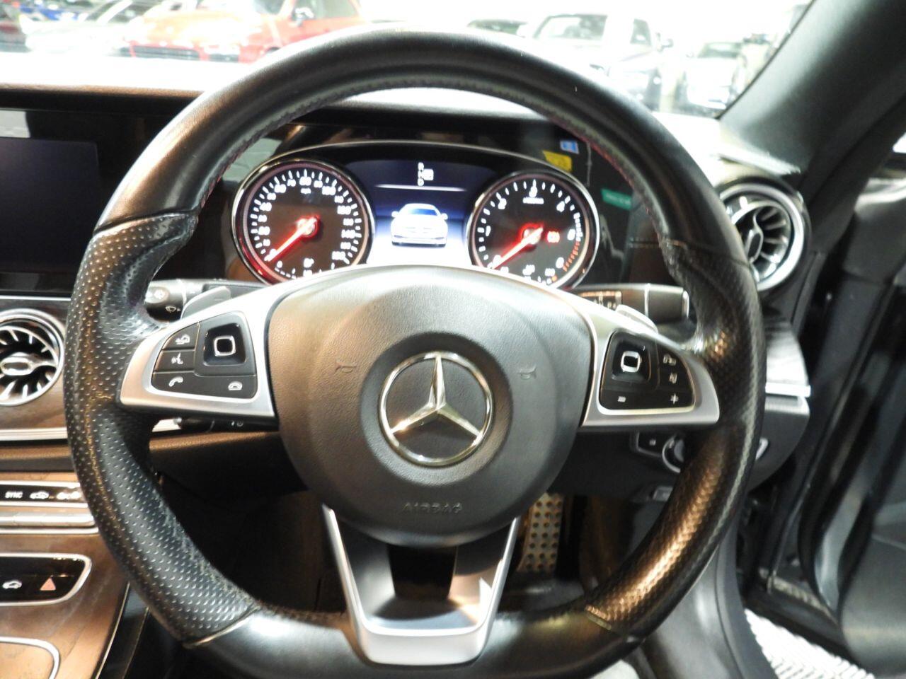 Mercedes-Benz E-Class view 24