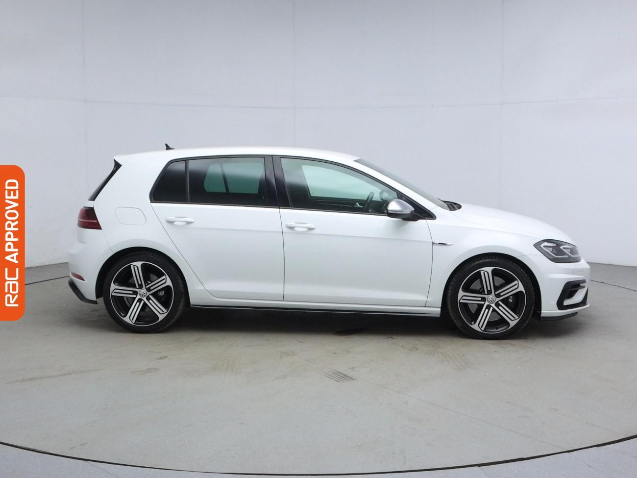 Volkswagen Golf view 6
