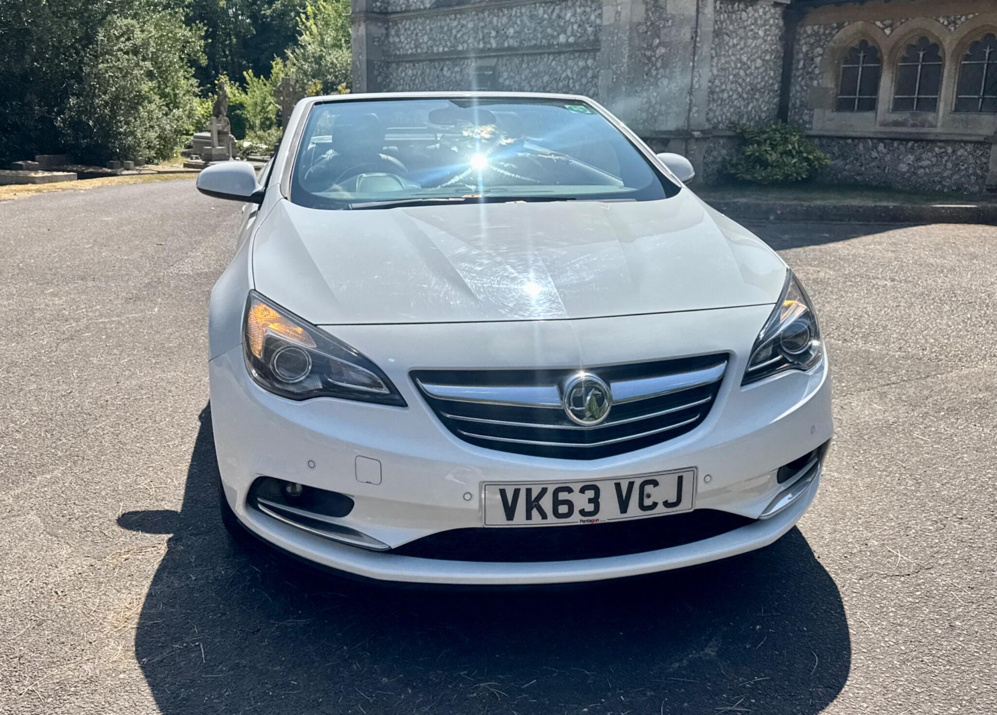Vauxhall Cascada view 11