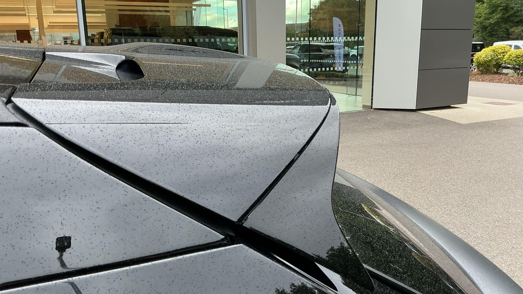 Land Rover Range Rover Velar view 36