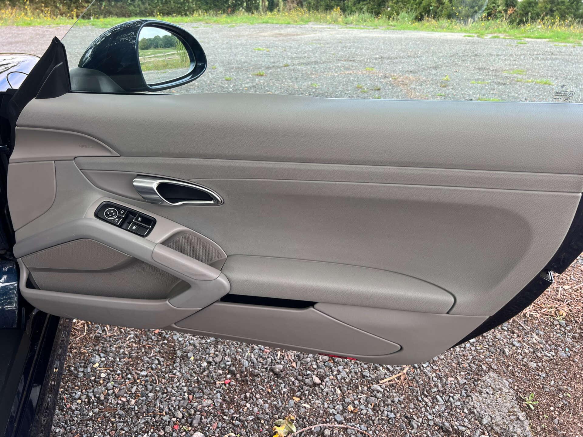 Porsche Boxster view 38
