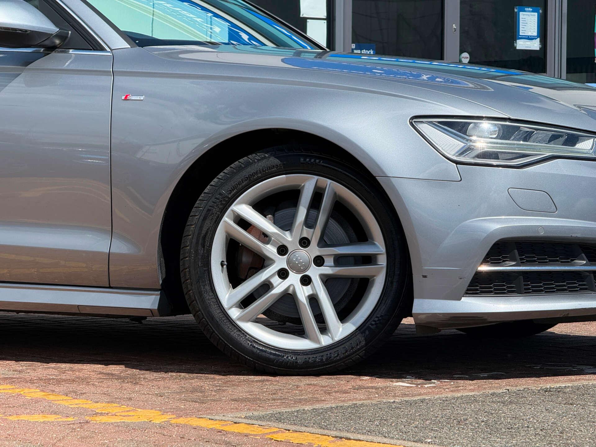 Audi A6 Saloon view 10