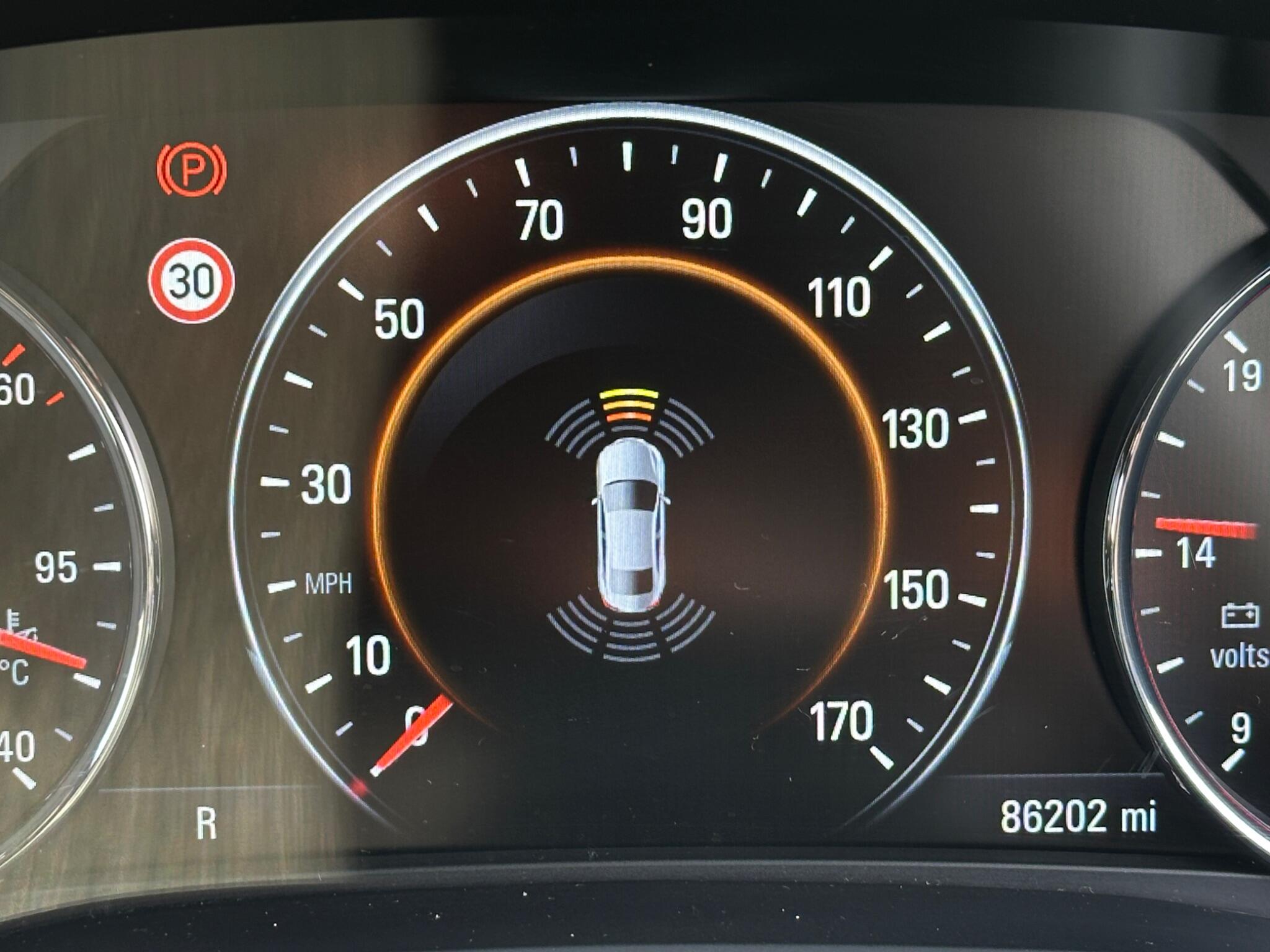 Vauxhall Insignia view 29