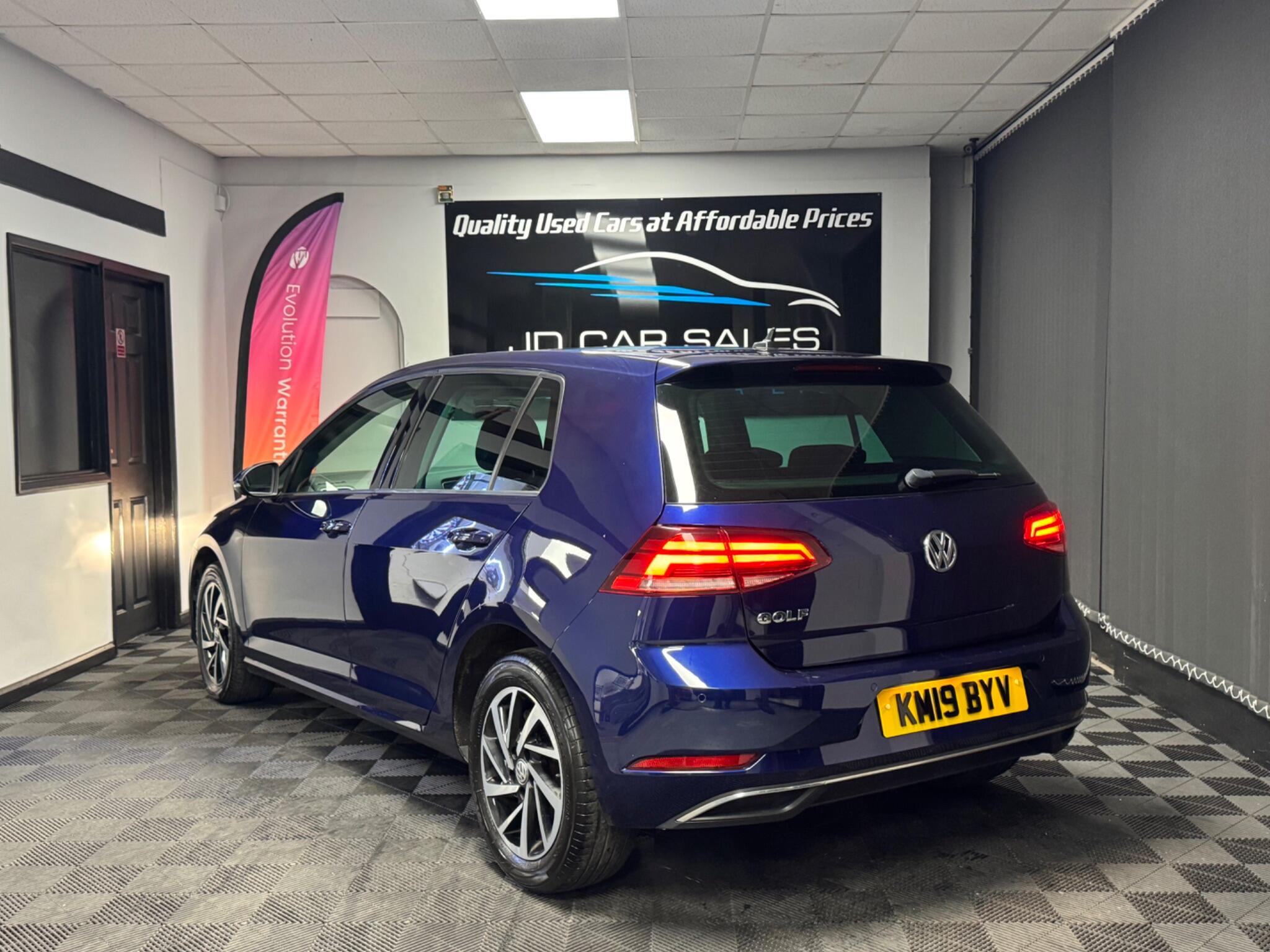 2019 Volkswagen Golf 1.0 TSI Match Euro 6 (s/s) 5dr • 87,000 miles image 3