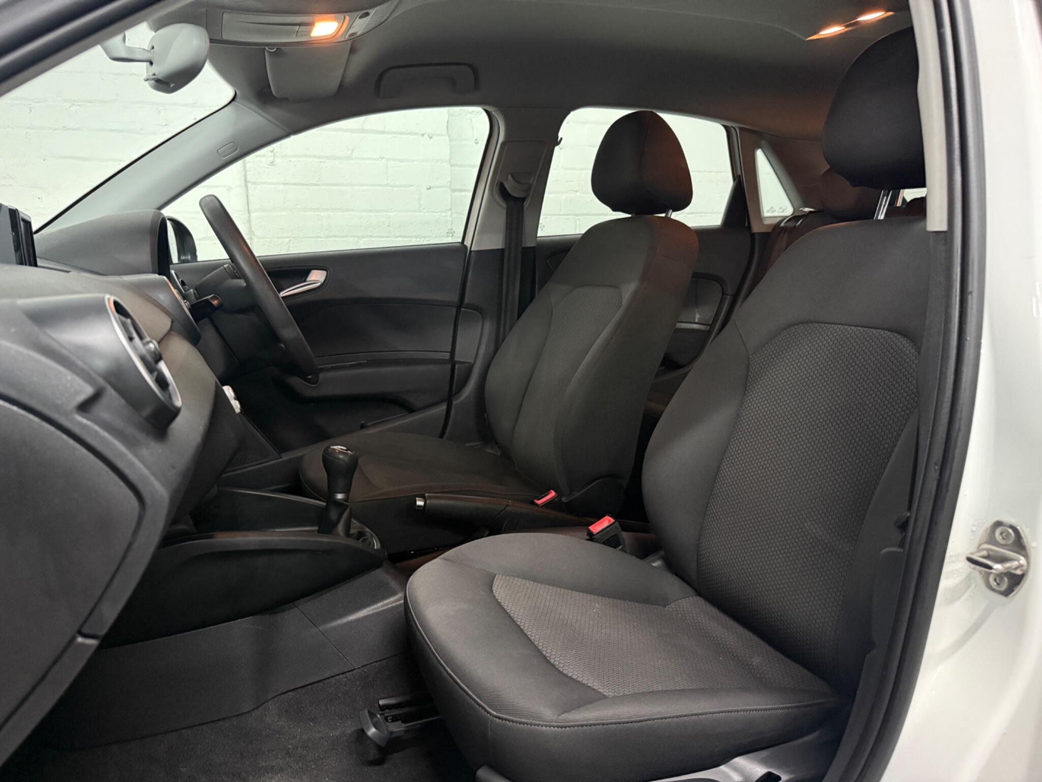 2015 Audi A1 1.6 TDI SE Sportback Euro 6 (s/s) 5dr • 106,500 miles image 23