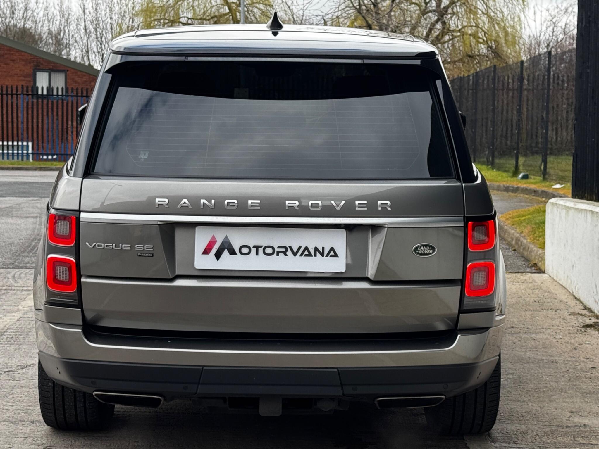 Land Rover Range Rover view 14