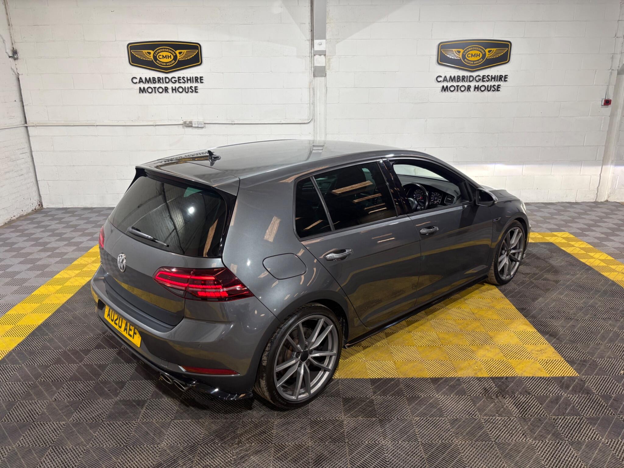 Volkswagen Golf view 15