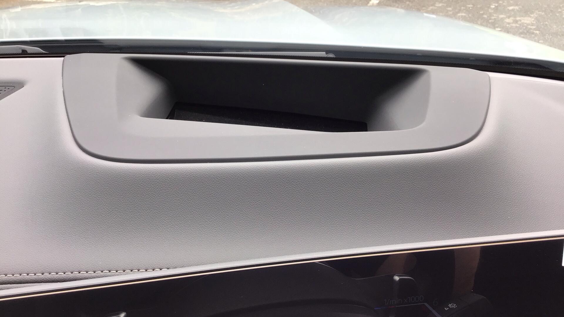 BMW X5 view 25