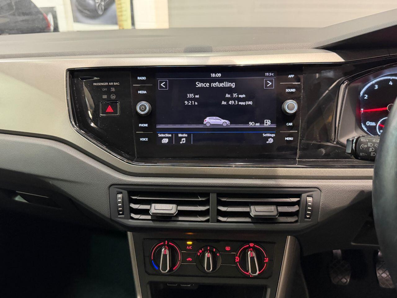 Volkswagen Polo view 15