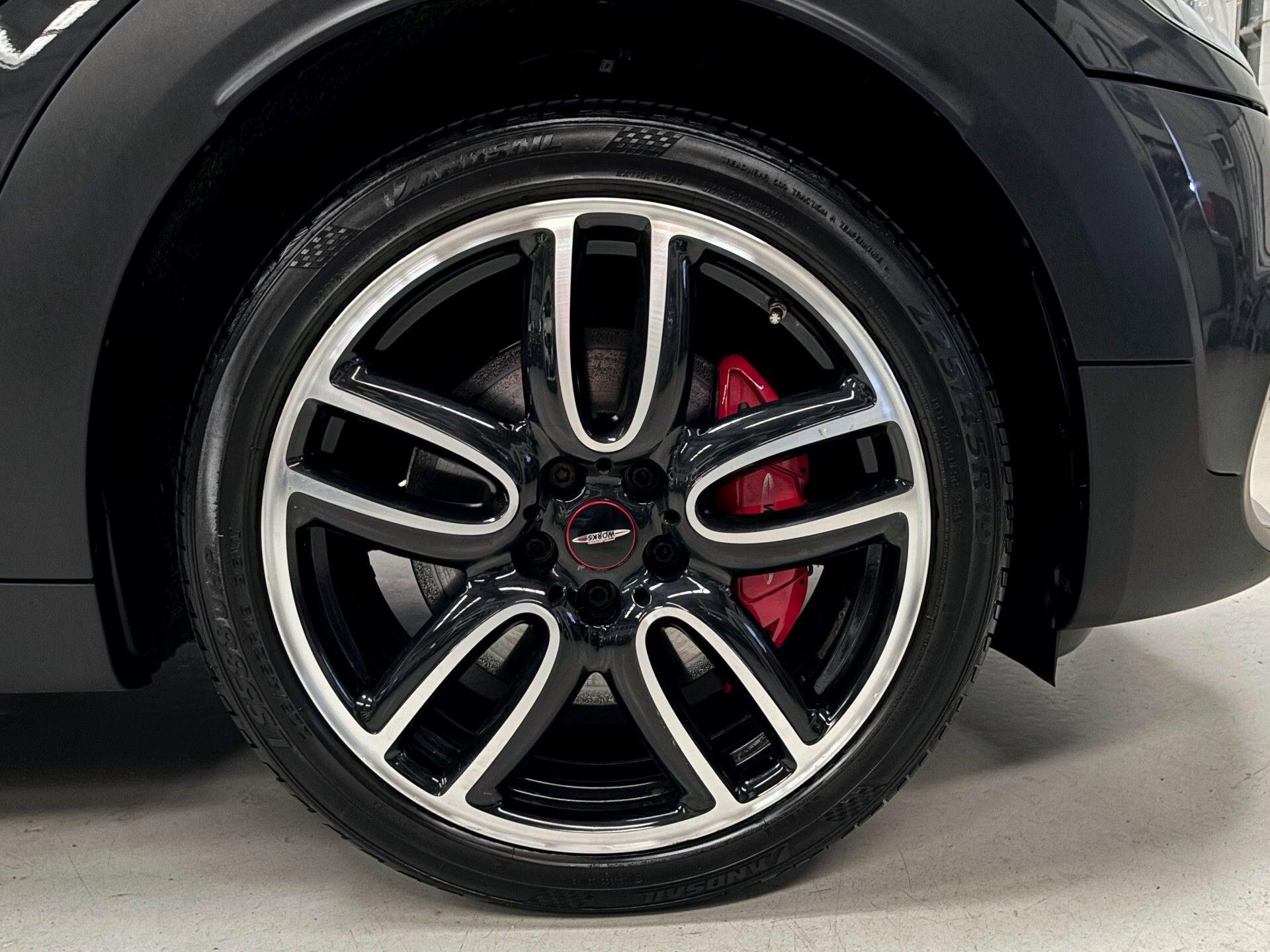 Mini Countryman view 42