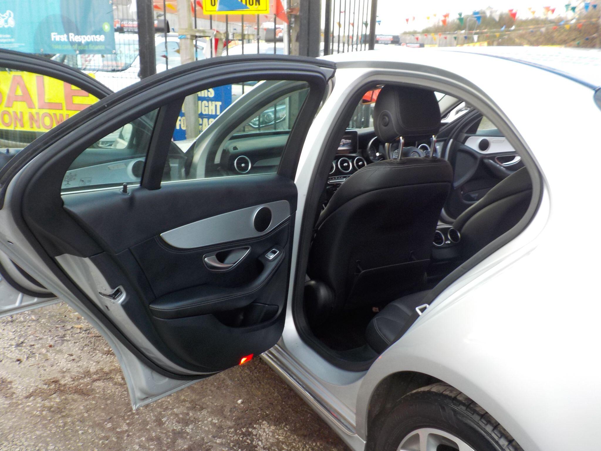 Mercedes-Benz C Class 2.0 C200 Sport Euro 6 (s/s) 4dr