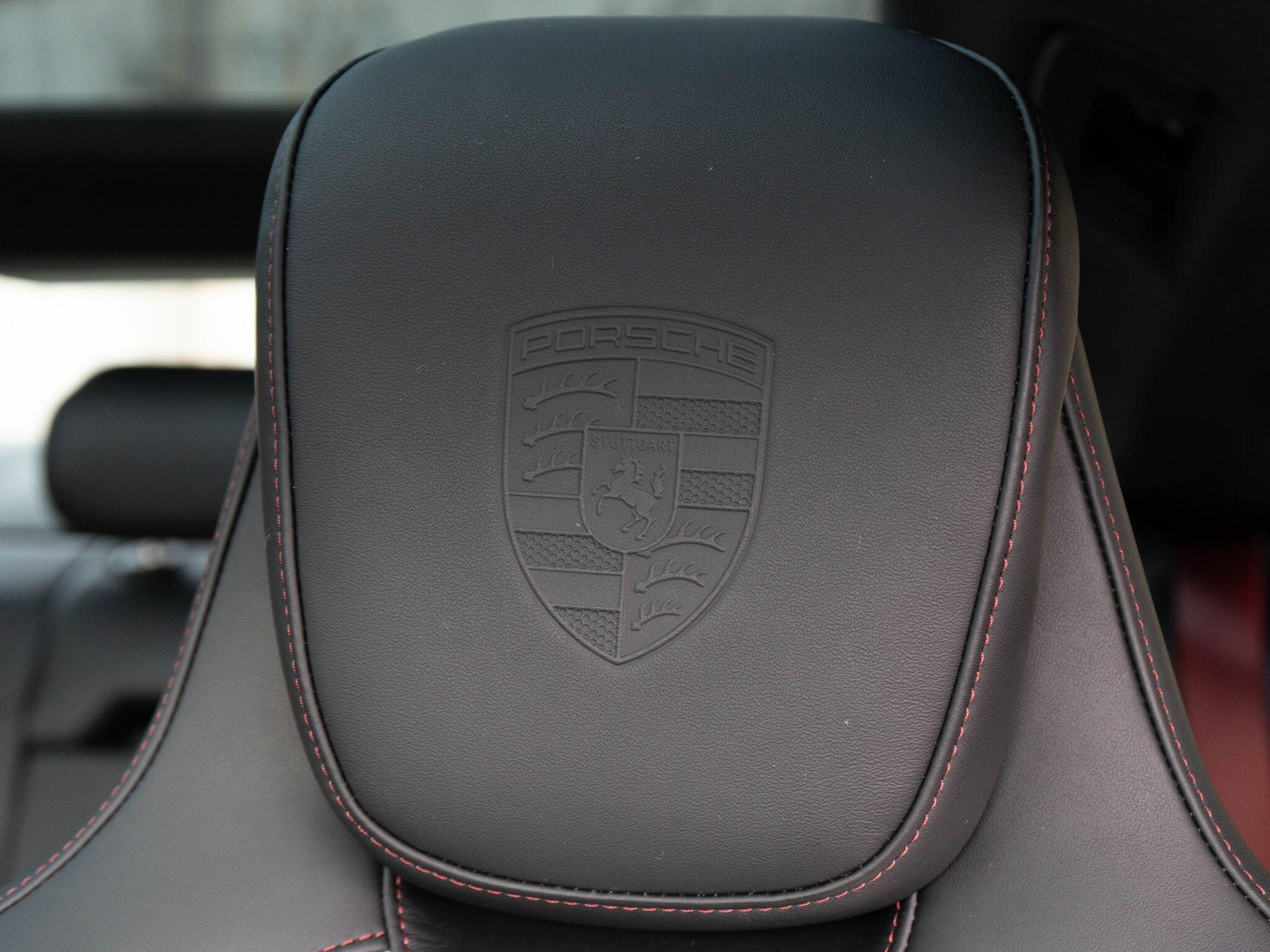 Porsche Taycan view 77