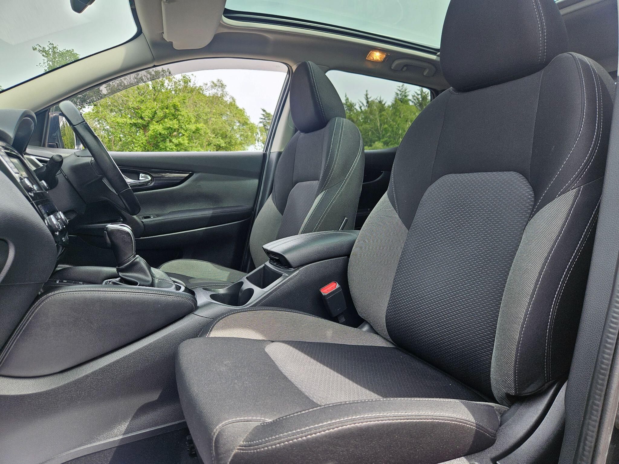 2021 Nissan Qashqai image 18