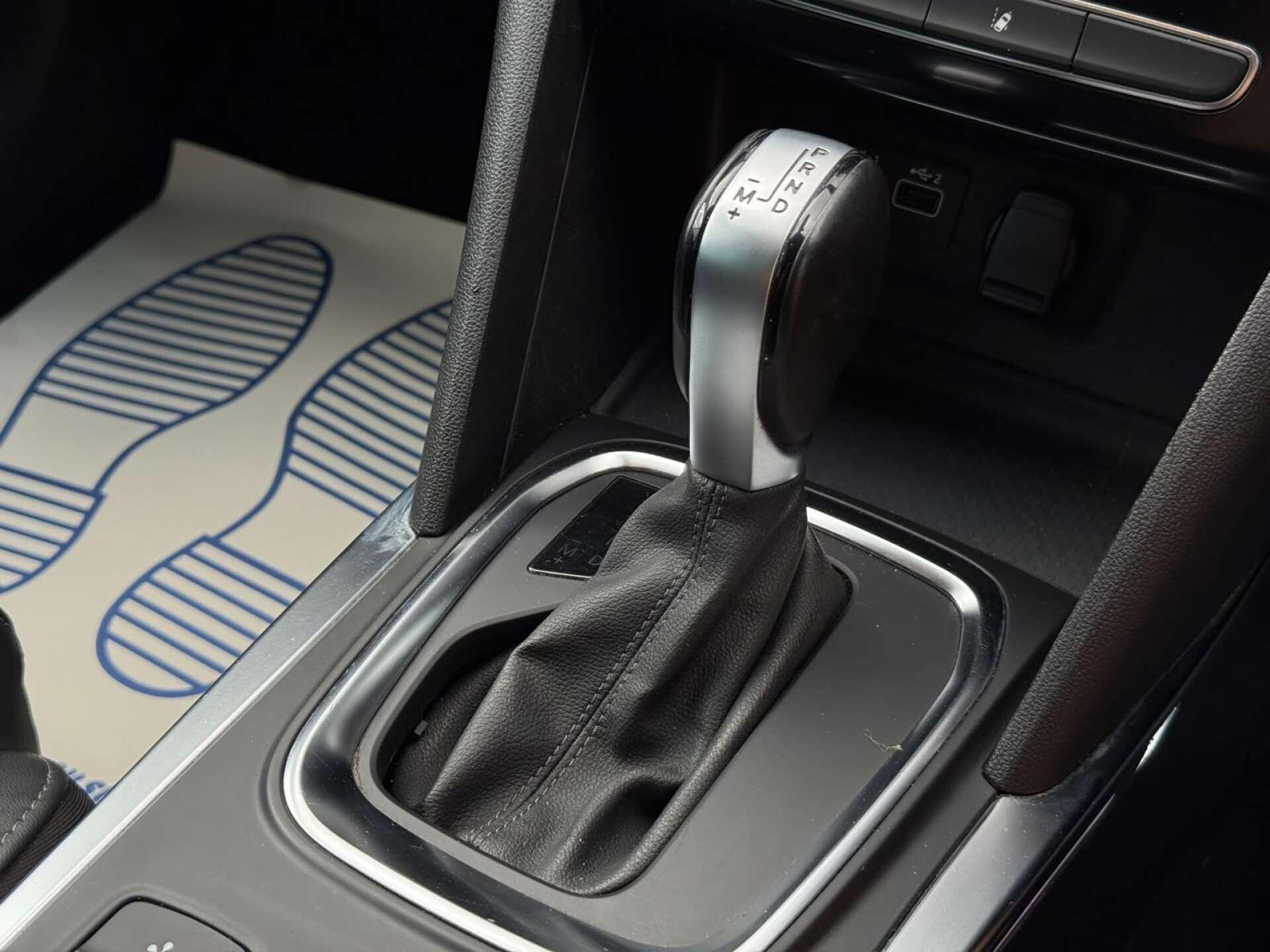 Renault Megane view 61