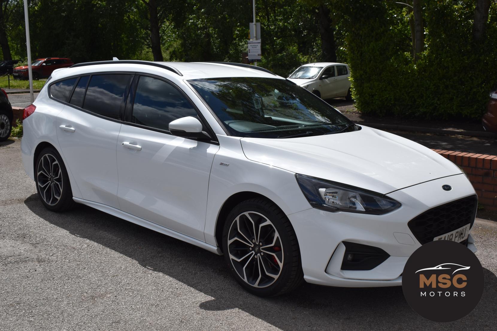 Ford Focus view 23
