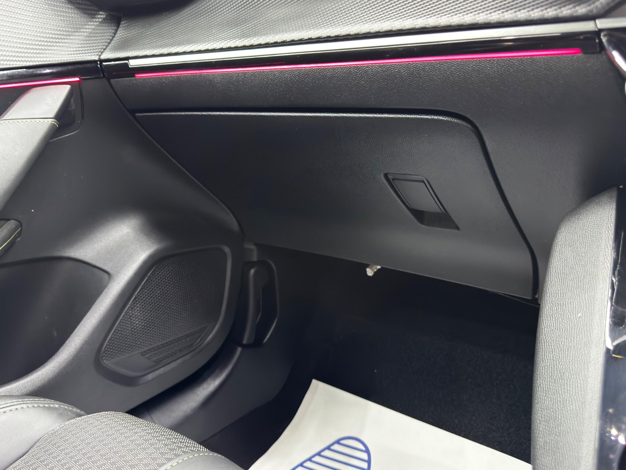Peugeot 208 view 36