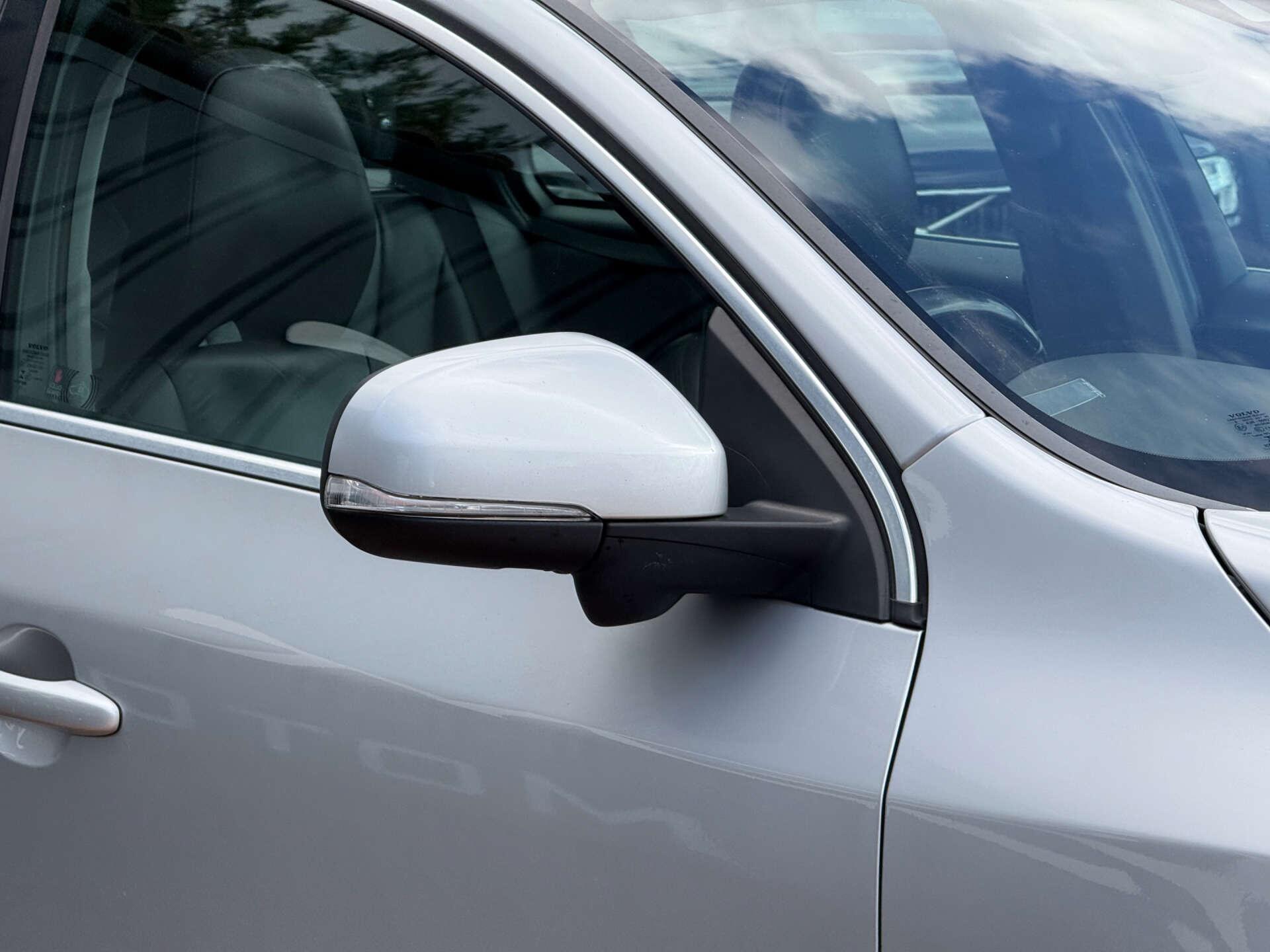 Volvo V60 view 17