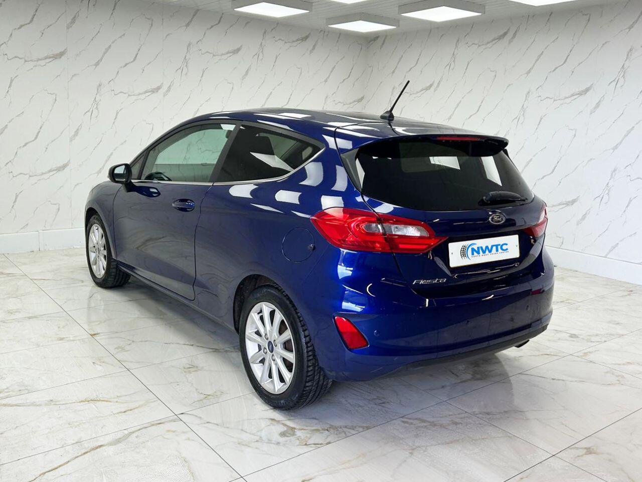 Ford Fiesta view 8
