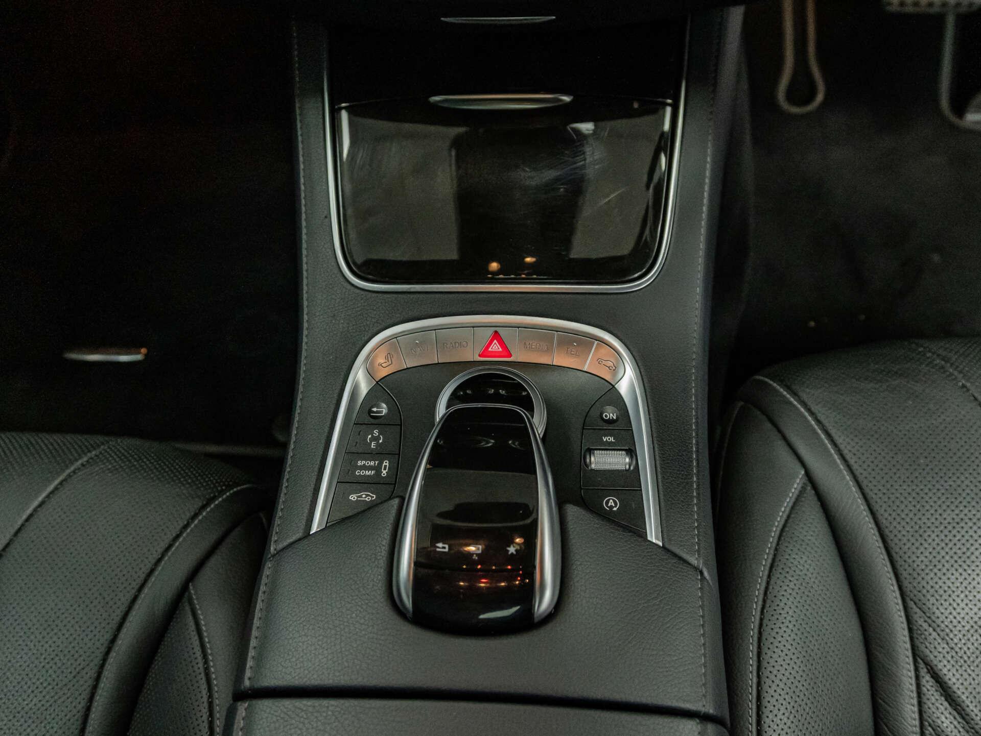 Mercedes-Benz S-Class view 56