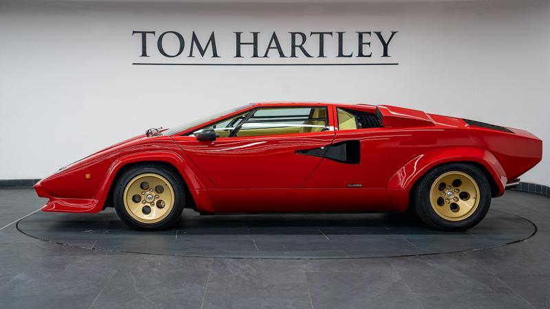 Lamborghini Countach view 8