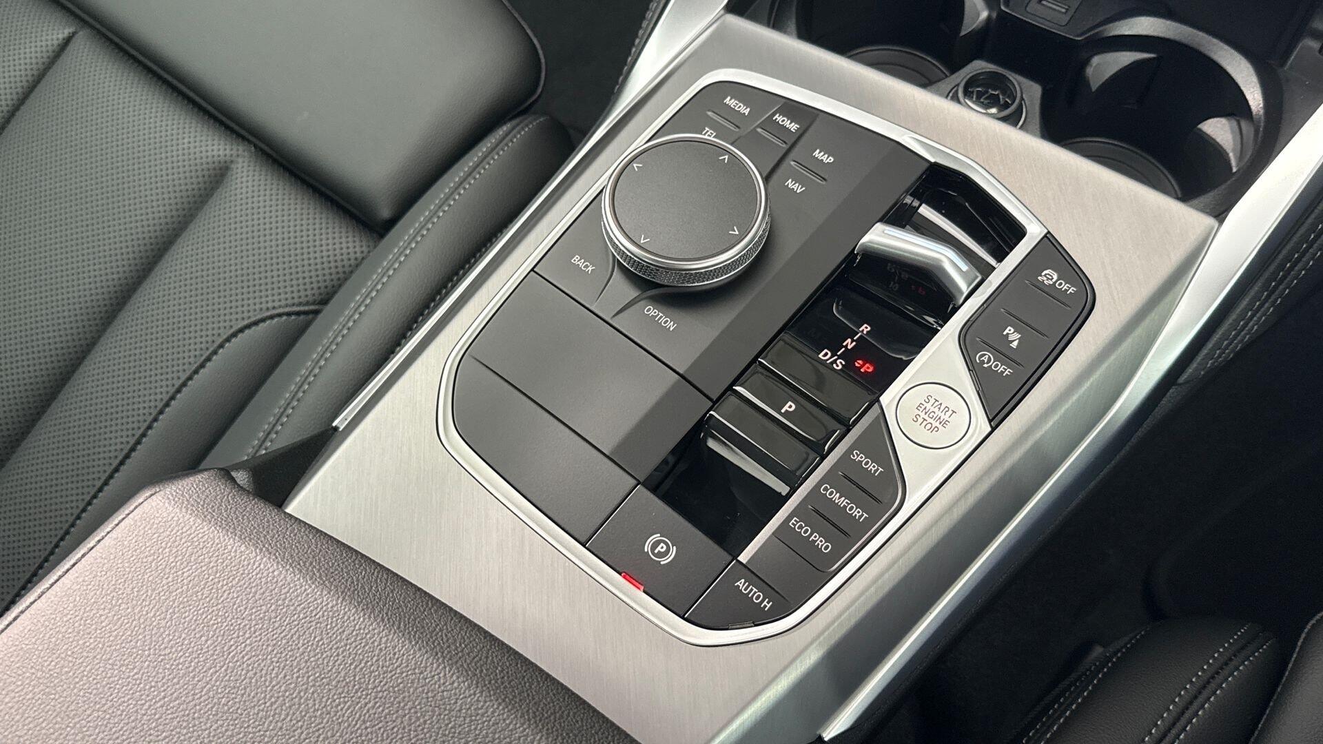 BMW 2 Series view 10