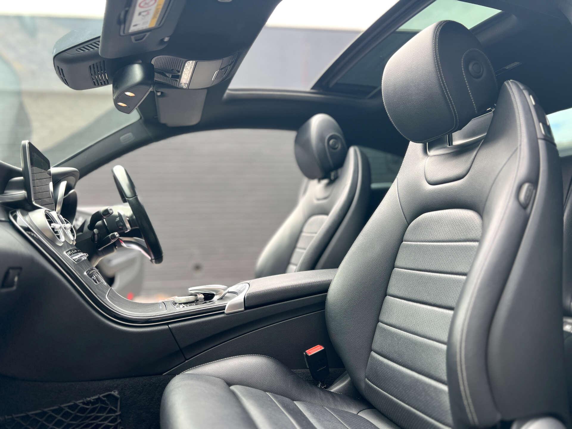 Mercedes-Benz C Class view 27