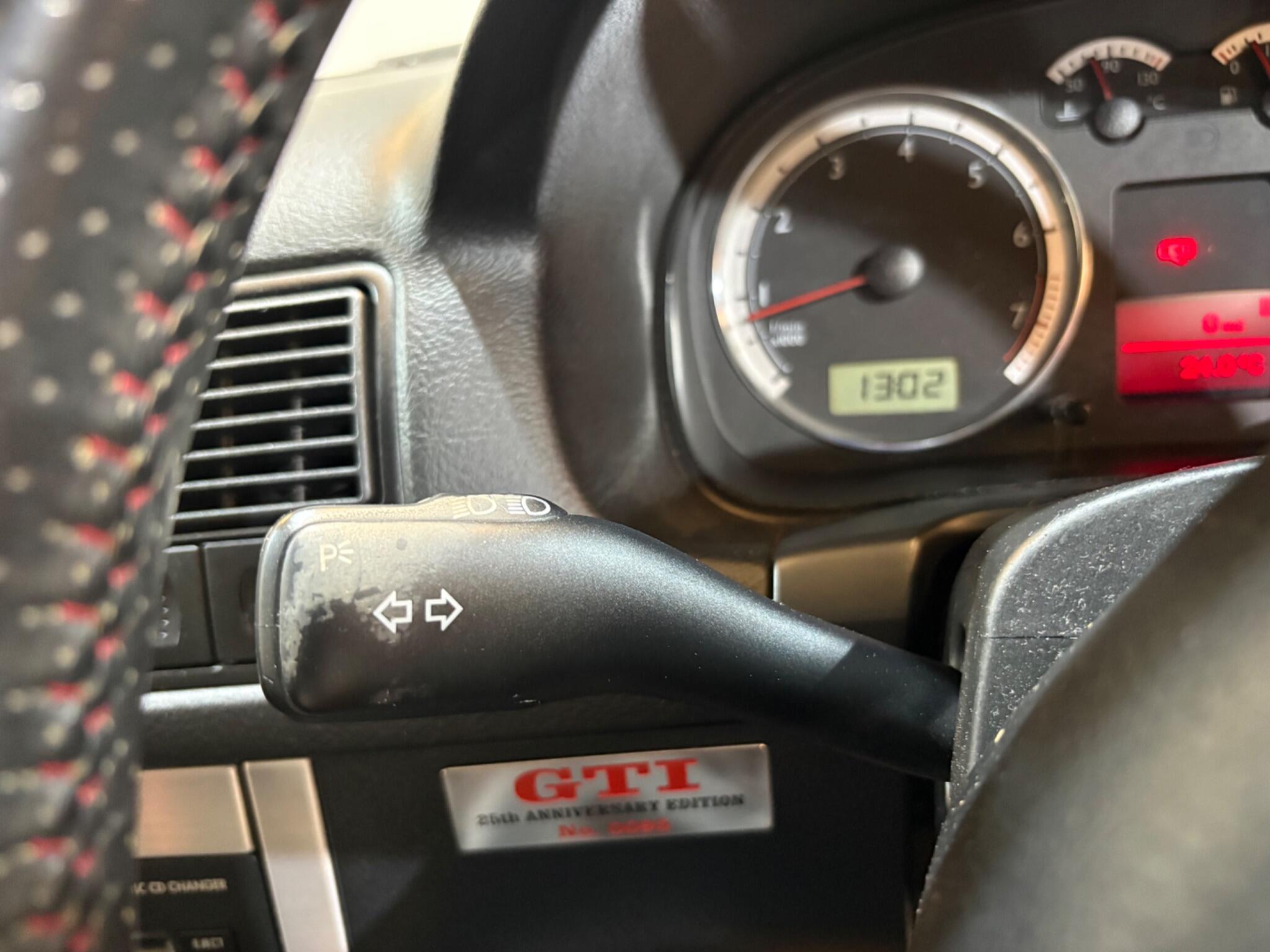 Volkswagen Golf view 29