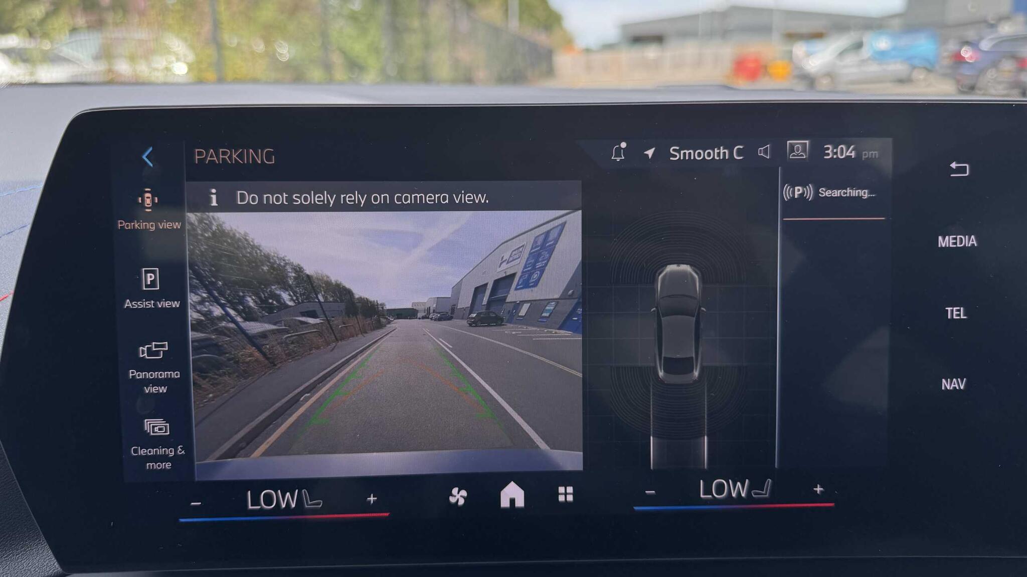 BMW 2 Series view 36