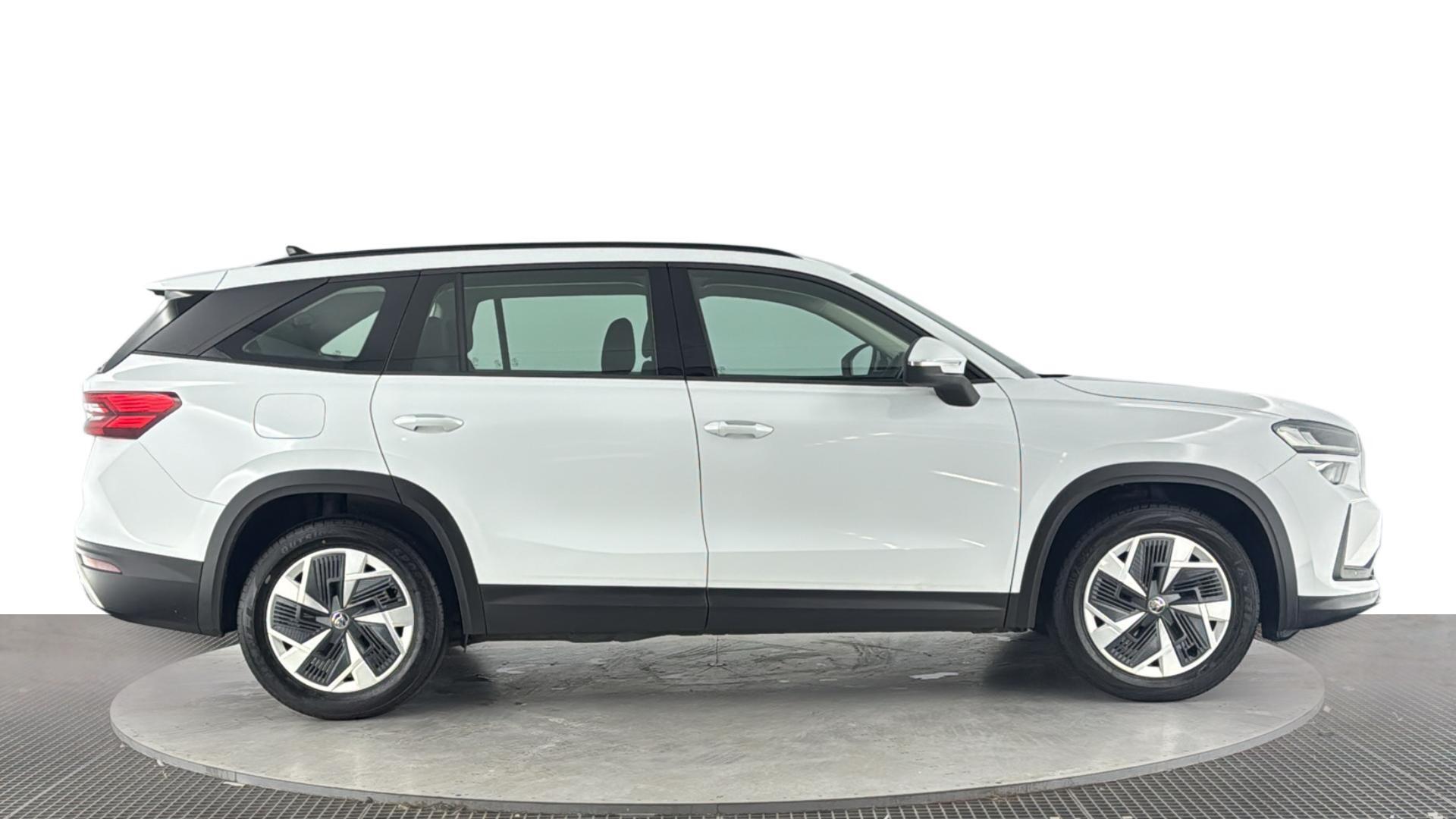 Skoda Kodiaq view 3