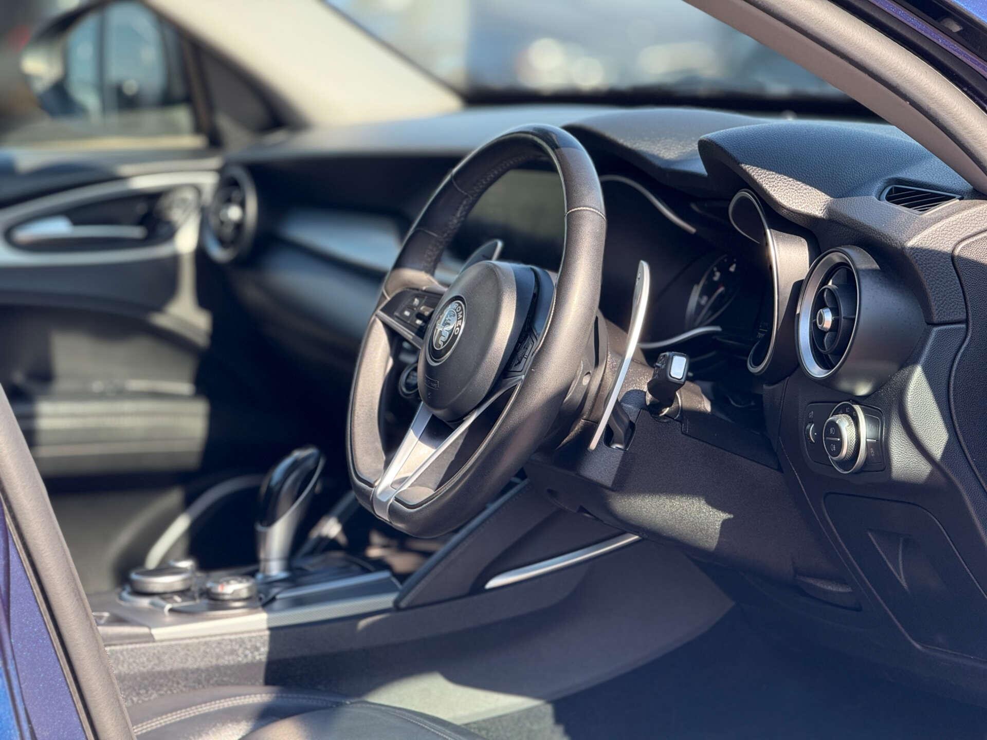 Alfa Romeo Stelvio view 36