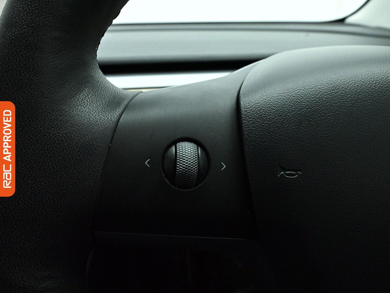 Tesla Model 3 view 23