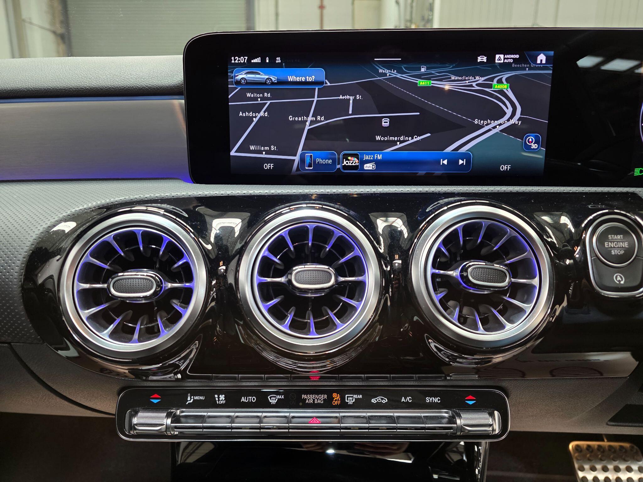 Mercedes-Benz A-Class view 9