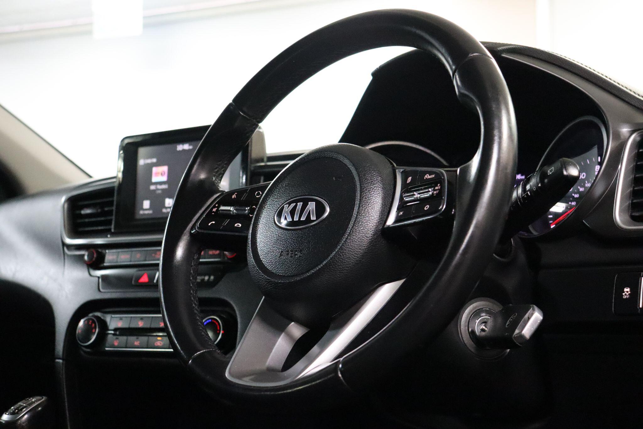 Kia Ceed view 12