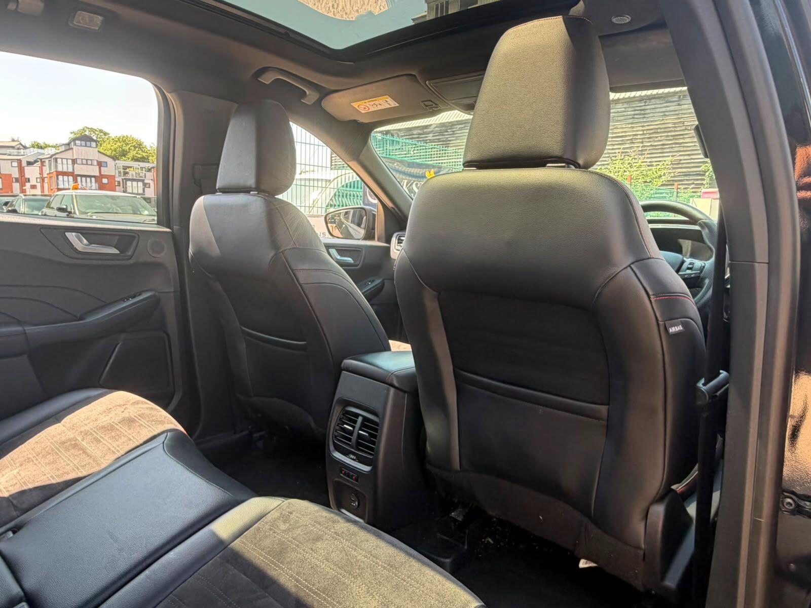 Ford Kuga view 15