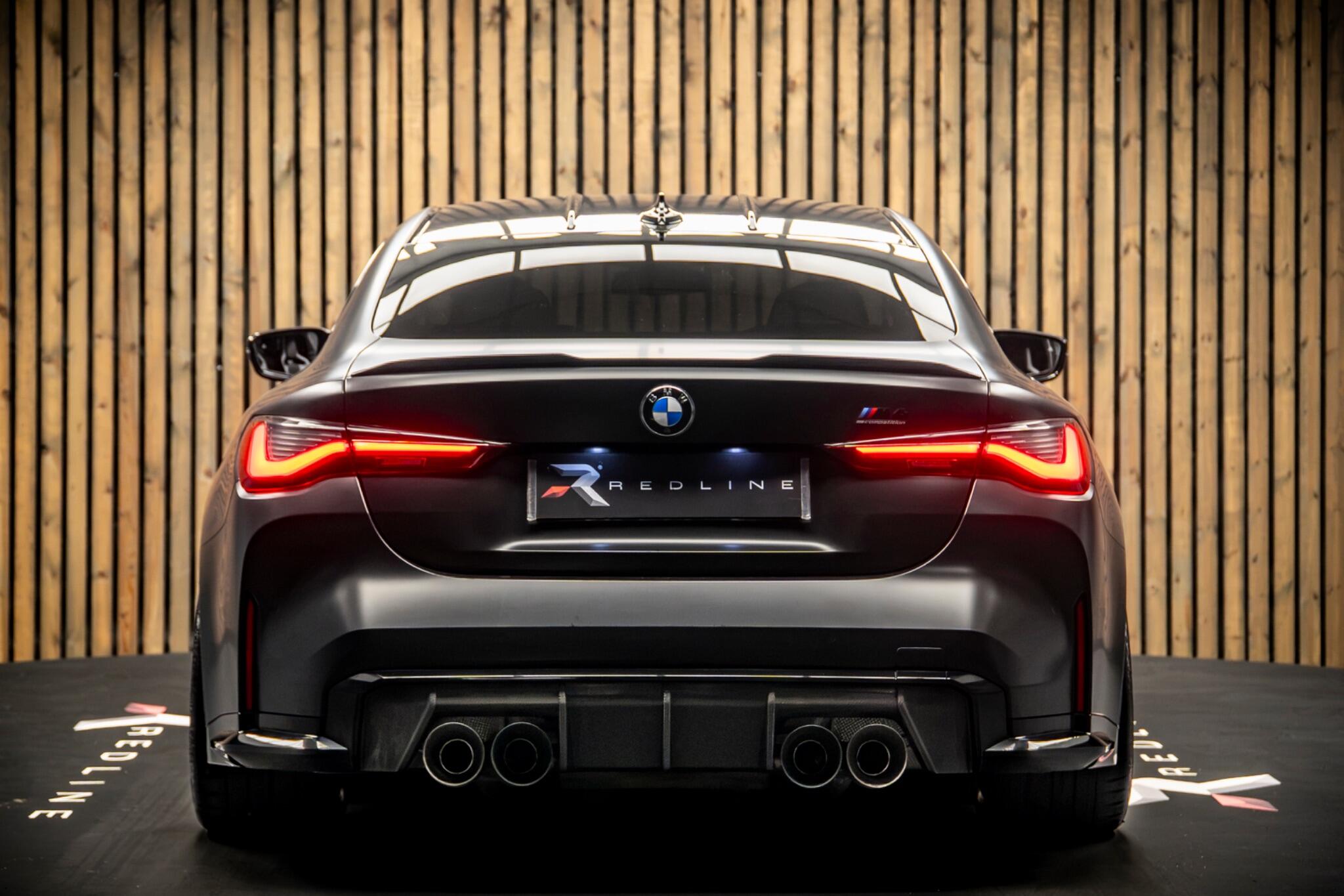 BMW M4 view 6