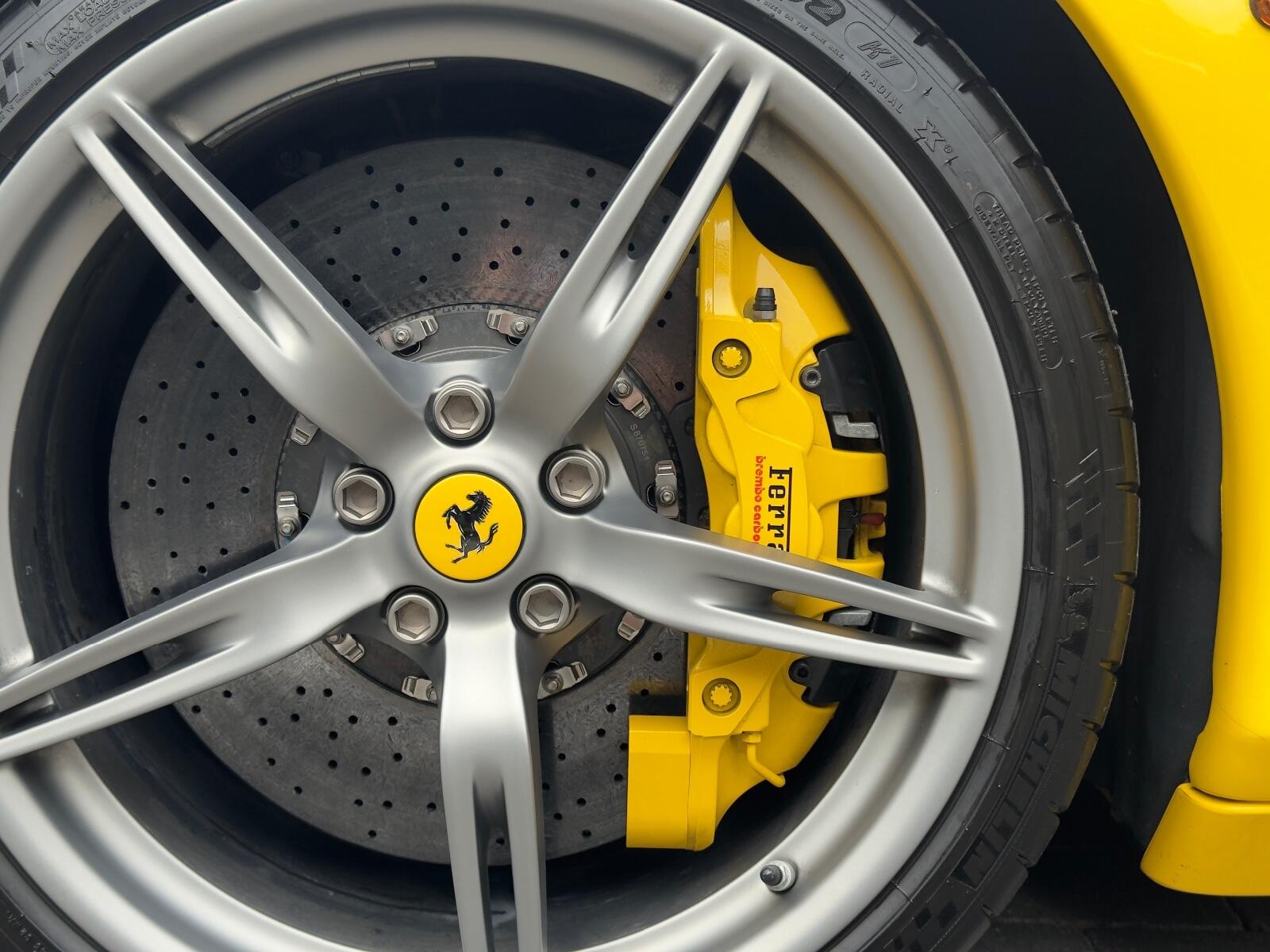 Ferrari 458 view 11