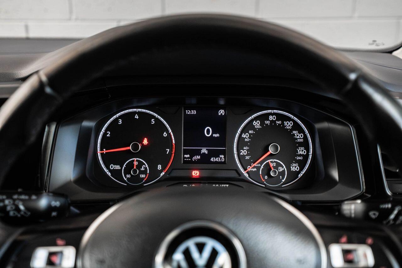 Volkswagen Polo view 33