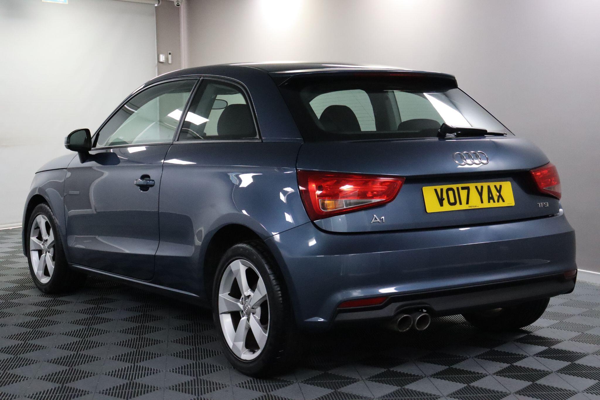 Audi A1 view 22