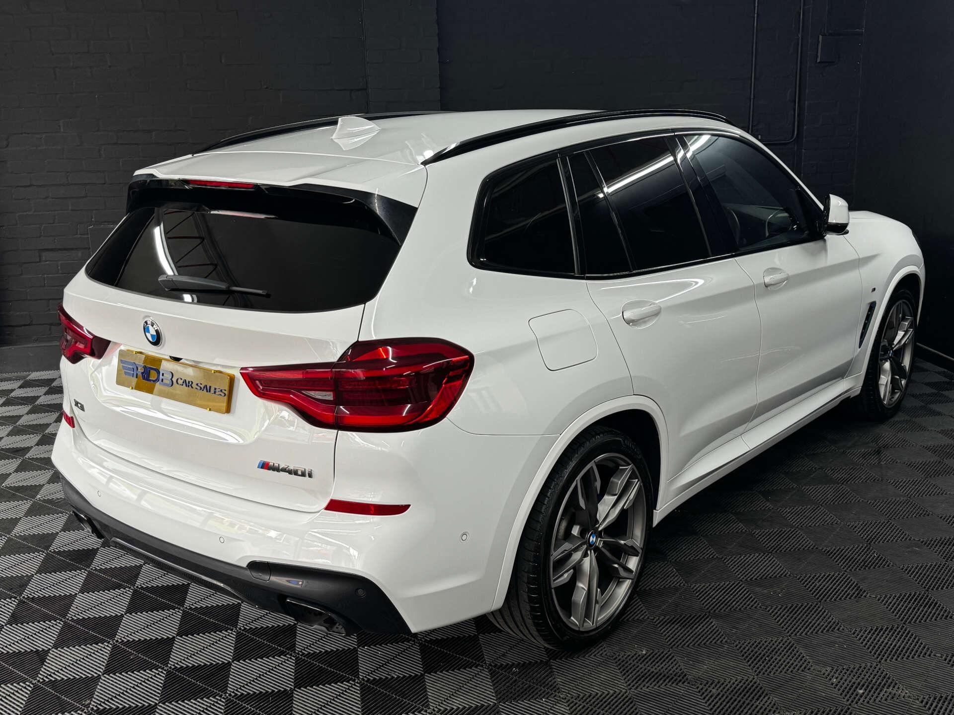 BMW X3 view 20