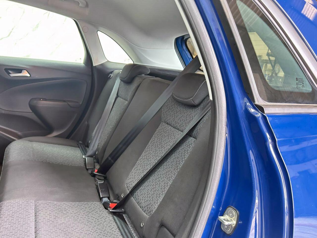 Vauxhall Crossland X view 23