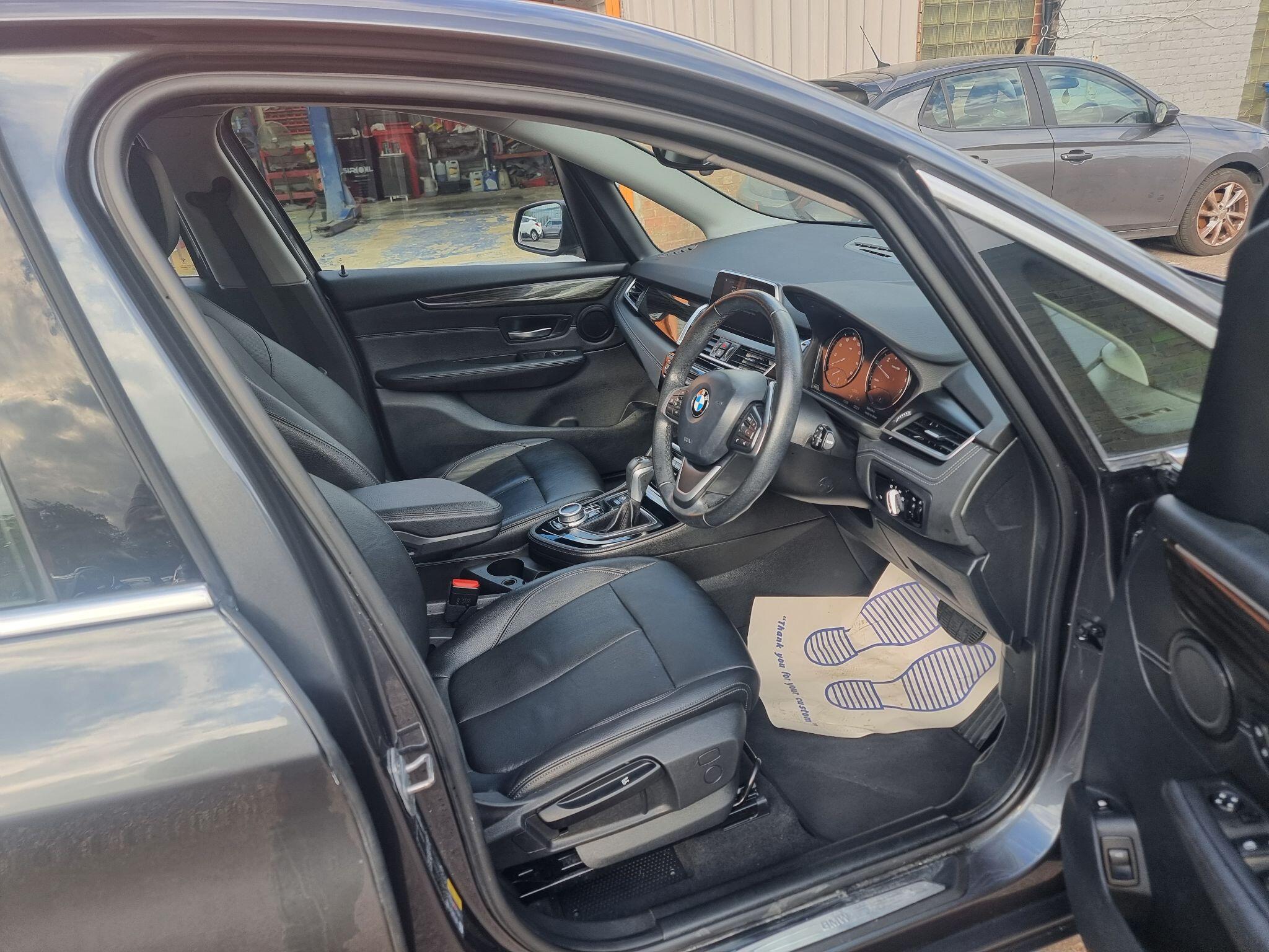 BMW 2 Series view 25